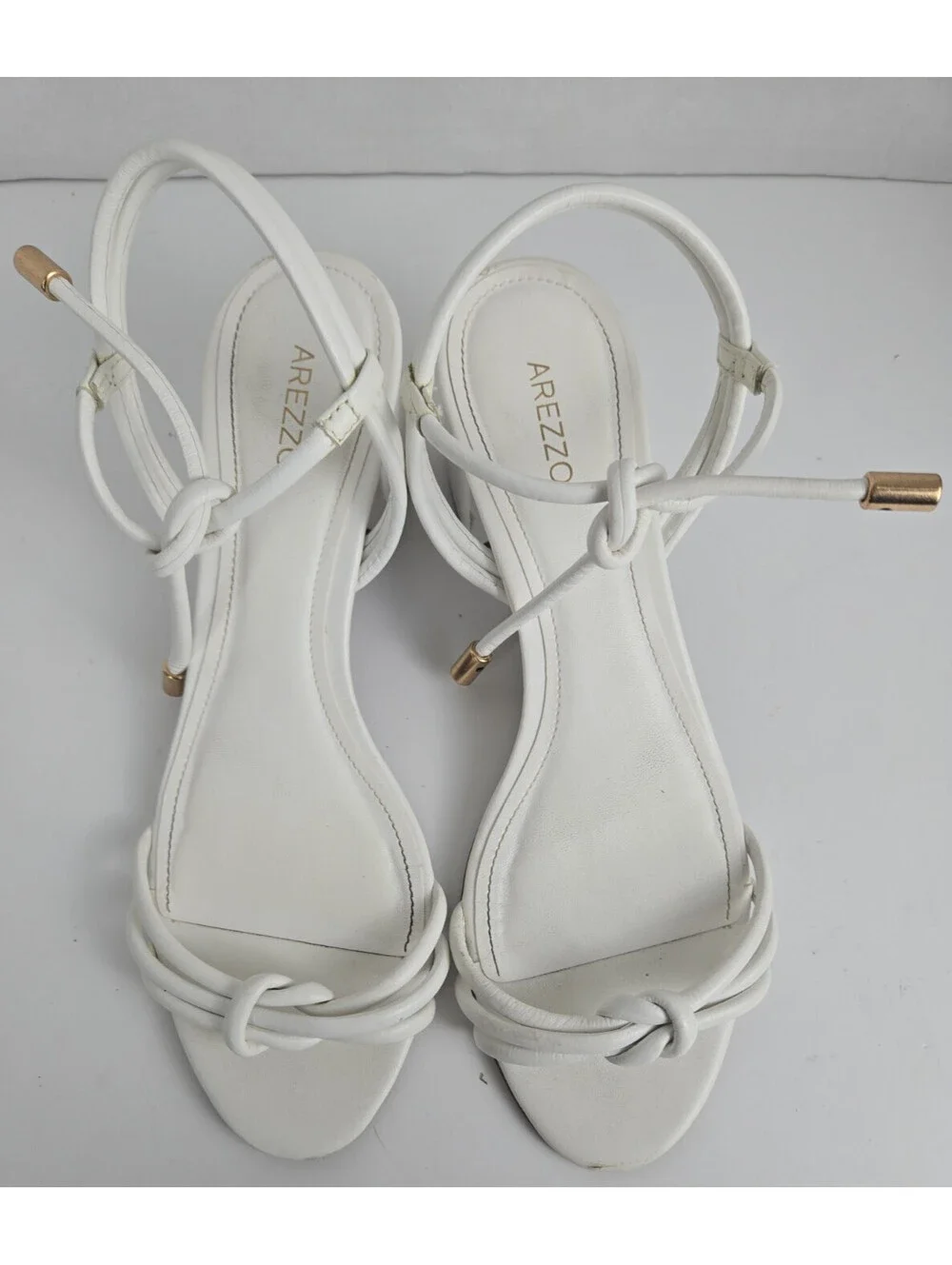 Arezzo White Camila Block Heel Leather Ankle Strap Sandal Size 8US Brazil